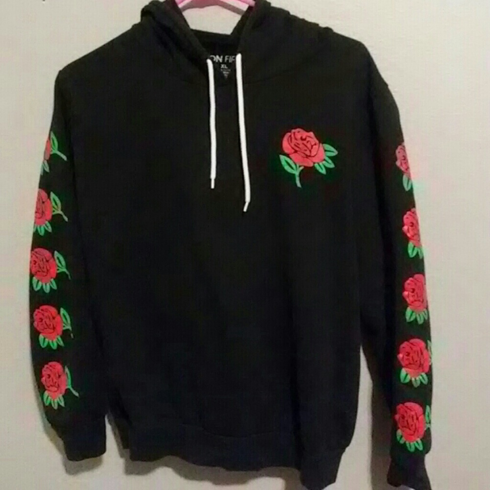 ! 🌹Rose Hoodie🌹!